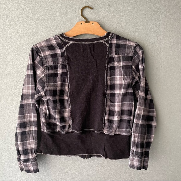 🦞3/$30🦞Reworked | Patchwork B&W Plaid Flannel Zip-Up Athletic Shacket Sweatshirt - Picture 3 of 4